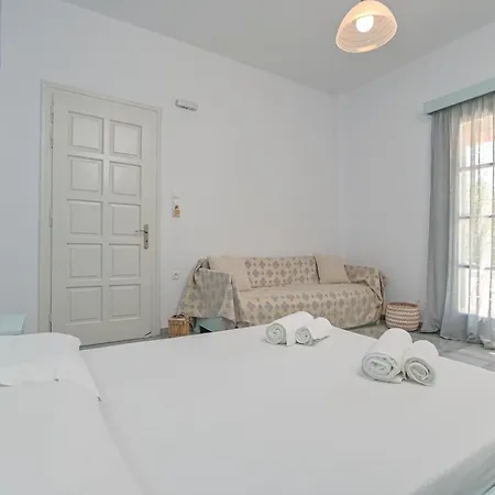 Lägenhetshotell Naxian Garden Of Senses Agia Anna (Naxos)