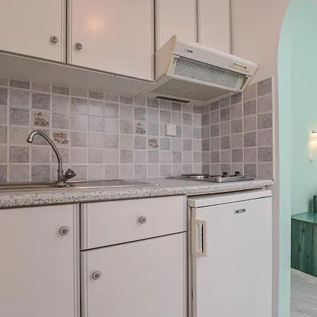 Lägenhetshotell Naxian Garden Of Senses